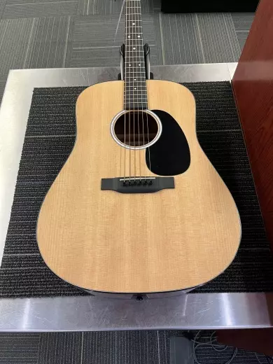 Martin Guitars - D-12E KOA